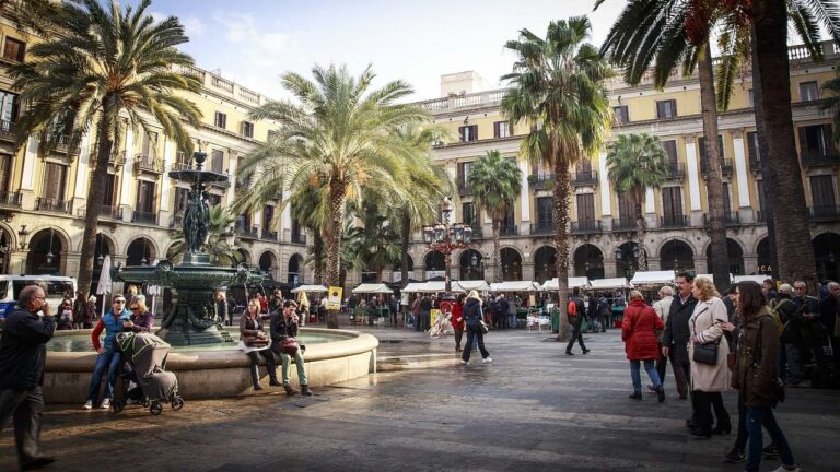 Is Barcelona safe for solo female travellers